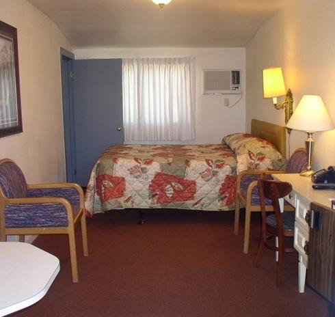 Hacienda Motel Alturas Phòng bức ảnh